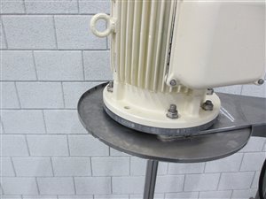 IKA Ultra-Turrax UTC TP 150/4 KT dispergeerder met verrijdbaar statief