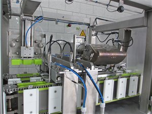Afvullijn voor kartonnen verpakkingen (melkpakken)