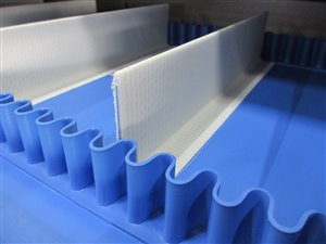 Transportband 350 x 8500 mm - opvoerband in rvs behuizing