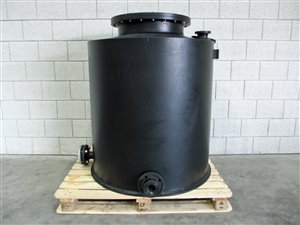 700 liter HDPE tank