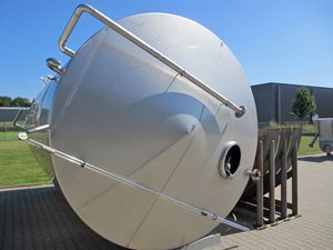 rvs tank 30.000 liter (20.000 + 10.000) liggend
